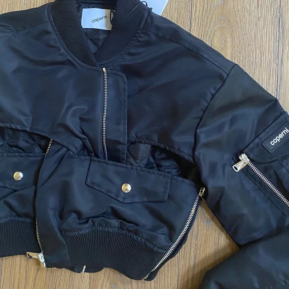 Coperni Cut-Out Cropped Shell Bomber Jacket Black New with Tags US 4 - Picture 16 of 16